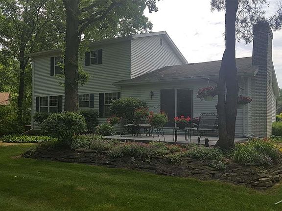 2nd image of 3590 Cottage Grove Ct