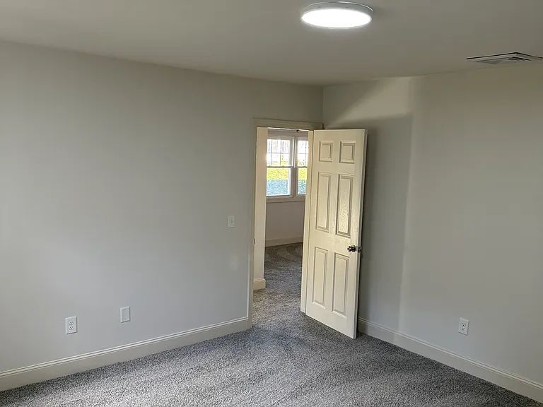 580 Pontiac Ave #1 — Photo 18