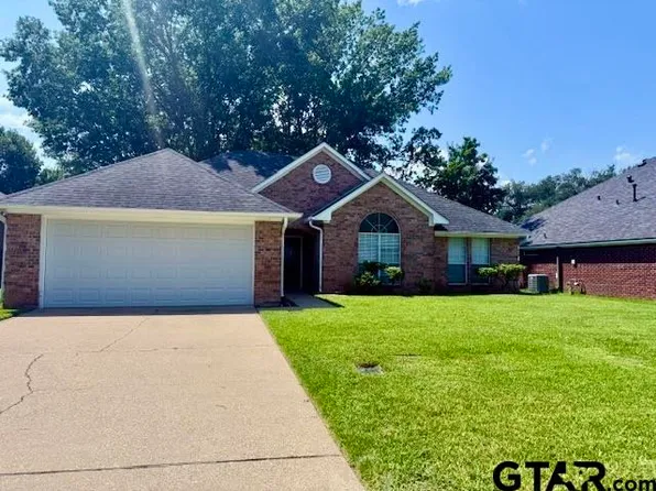 3401 Omega Dr, Tyler, TX 75701