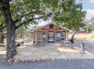 230 E Lake Dr, Medicine Park, OK 73557