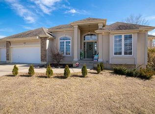 11409 Shadow Glen Ct, Peculiar, MO 64078