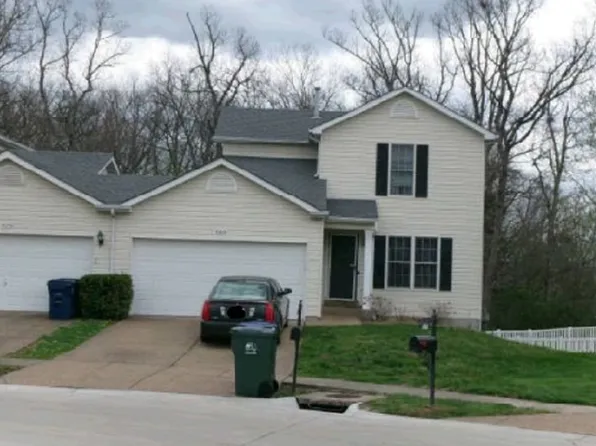 1080 Goss Ct, Wentzville, MO 63385