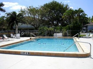 3328 Royal Canadian Trce APT 1, Fort Myers, FL 33907
