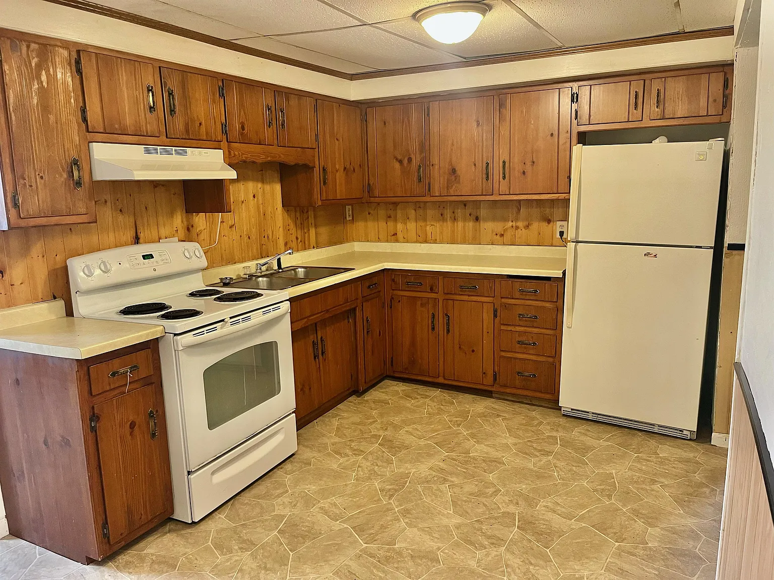 2291 Day Street - Upper — Photo 2