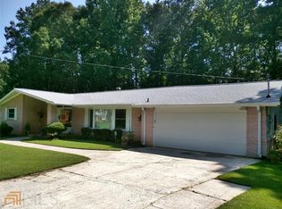 6610 Peacock Blvd, Morrow, GA 30260