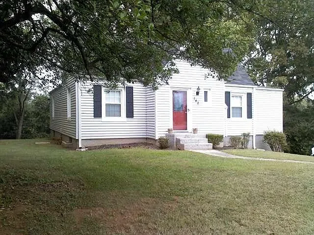 142 Maryville Hwy — Photo 5