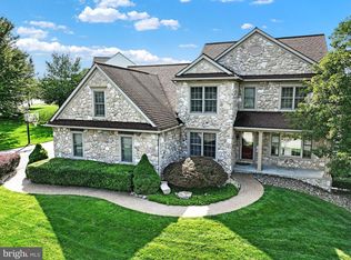 4237 Peach Orchard Holw, York, PA 17402