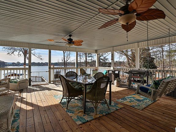 2nd image of 24 Lake Shore Ct