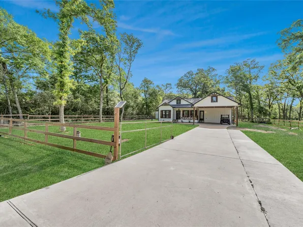 24631 Sligo St, Hempstead, TX 77445