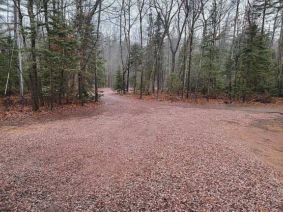 4th image of 1787 County Road 492