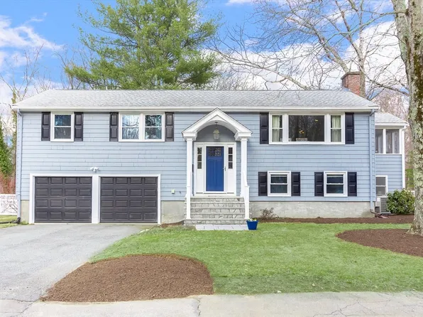 10 Woodmere Rd, Framingham, MA 01701