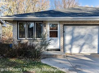 1665 Leone Ave, Saint Paul, MN 55106