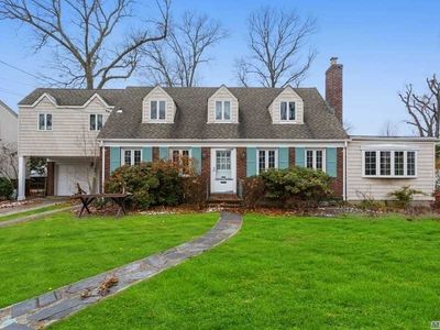 141 Dogwood Ave, Malverne, NY, 11565