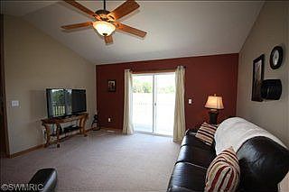 3rd image of 4785 E Y Ave