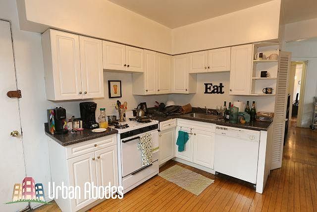 1st image of 915 W Waveland Ave #11701