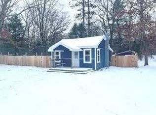 857 Oak St, Lake, MI