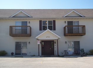 4700 Siggelkow Rd APT 5, Mc Farland, WI 53558