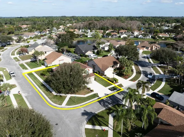 9935 Pine Dust Court, Lake Worth, FL 33467