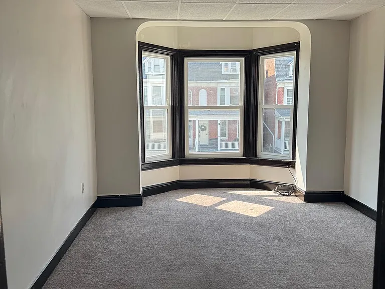 642 Pennsylvania Ave #2 — Photo 4