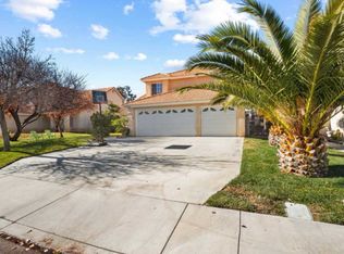 37233 Newbury Pl, Palmdale, CA 93552