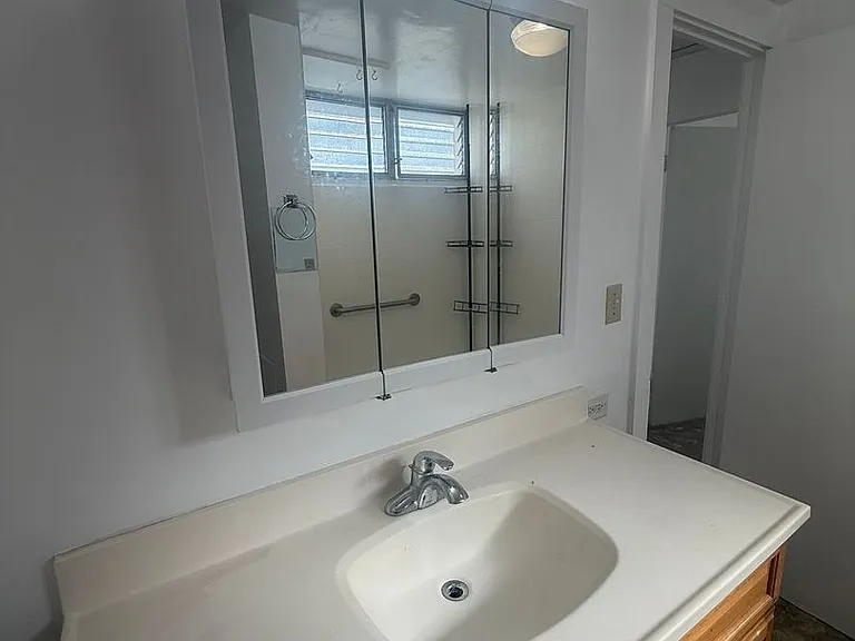 225 Liliuokalani Ave #2A — Photo 8