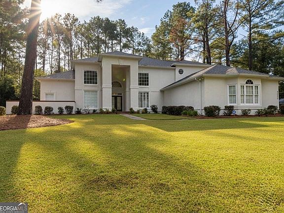 2nd image of 4632 Ridgeview Cir