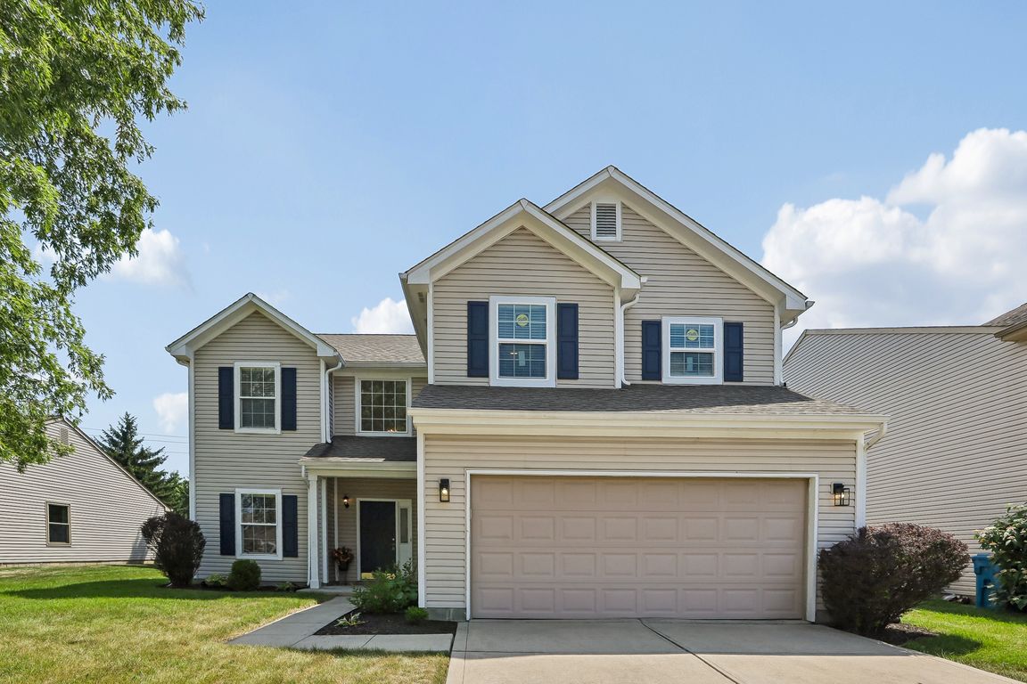 Oak Grove Ct-S1707-001.jpg