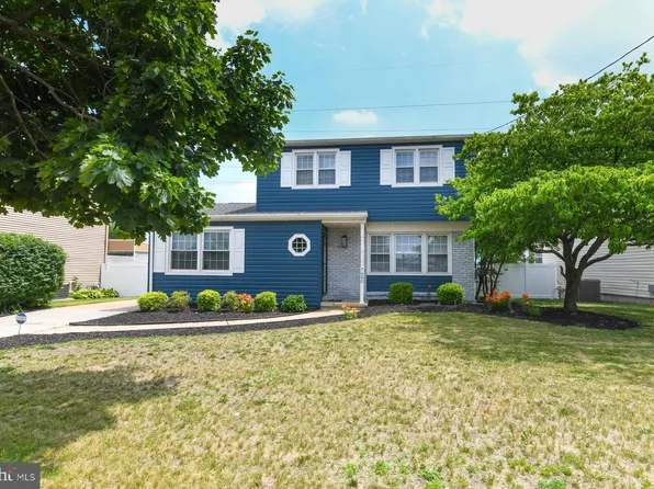 7680 Wyndam Rd, Pennsauken, NJ 08109