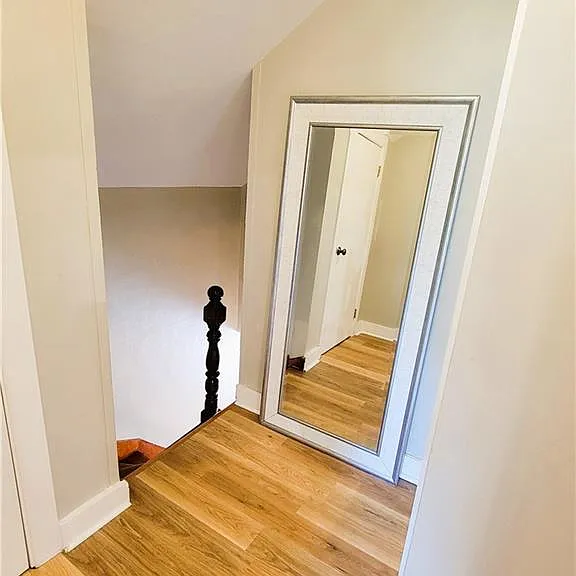129 Connection St — Photo 10