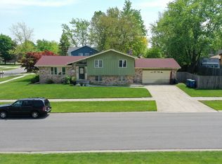 2412 Venice Dr, Schererville, IN