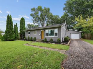 718 Meadow Dr, Newark, OH 43055