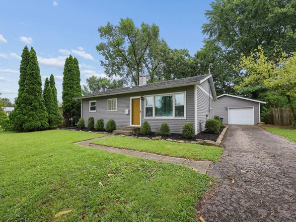 718 Meadow Dr, Newark, OH 43055