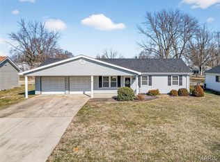 409 Saint Joseph Ave, O'Fallon, MO 63366