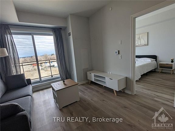 3rd image of 1350 Hemlock Rd #415
