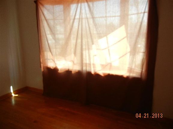 3rd image of 112 Belle Dr