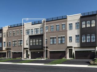 23586 Hopewell Manor Ter, Ashburn, VA 20148