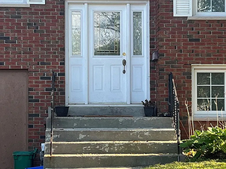 791 Sheppard Ave #MAIN — Photo 2