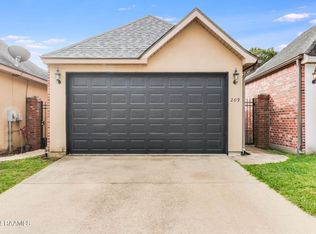 209 Chimney Rock Blvd, Lafayette, LA 70508