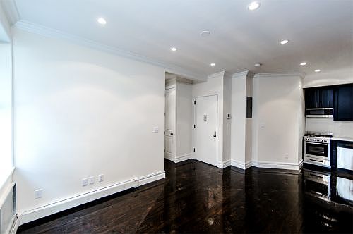 2nd image of 136 9th Ave #3D