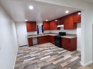 221 N Dalton Ave APT 4, Azusa, CA 91702