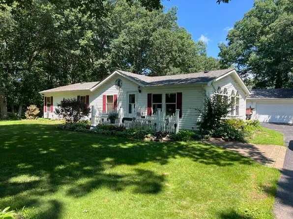 130 W 890 N, Wheatfield, IN 46392
