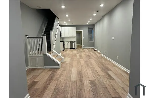 Building Photo - 2105 Stenton Ave