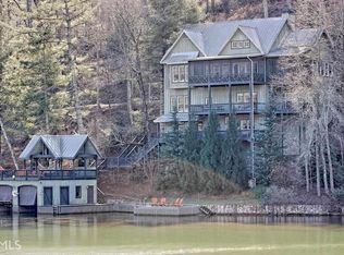 867 Bear Gap Rd, Lakemont, GA 30552