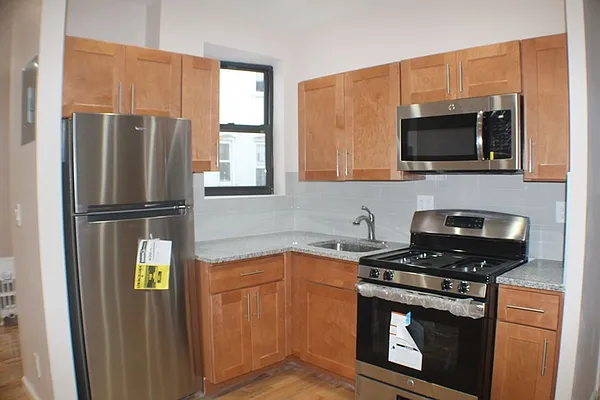 Rented by Corcoran | media 13