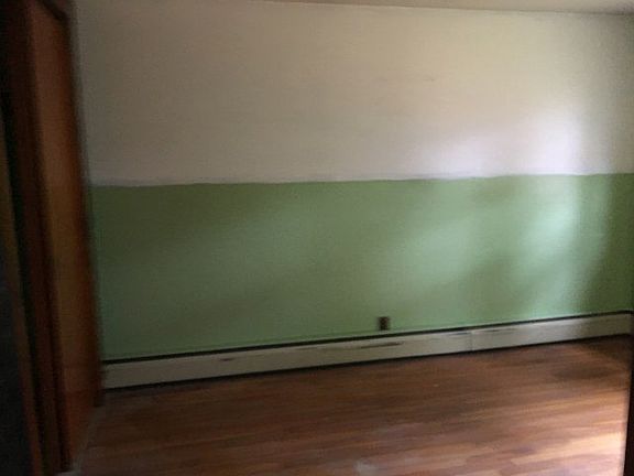 5th image of 140 Duane St