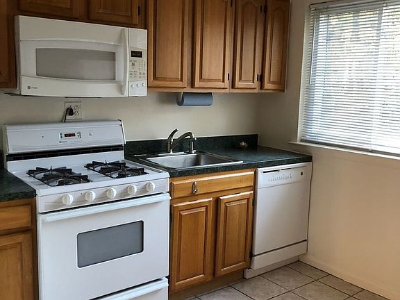 3rd image of 5626 Riverdale Ave APT 2