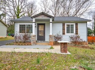 3901 Durham Ln, Charlotte, NC 28269