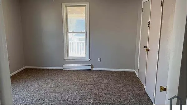 1 bed, 800 sqft, $900 — Photo 3