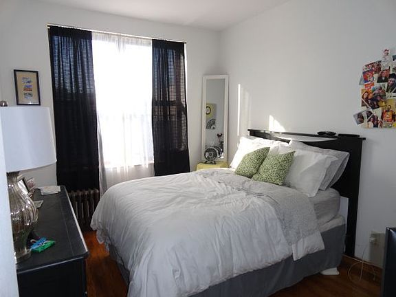 5th image of 2055 29th St APT 4