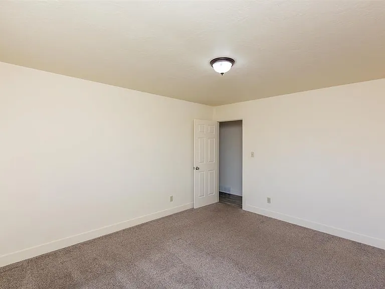 2999 Fort Garland Dr — Photo 12